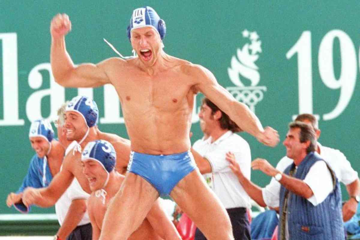 Luca Giustolisi e l'Italia della pallanuoto sono medaglia di bronzo alle Olimpiadi di Atlanta 1996