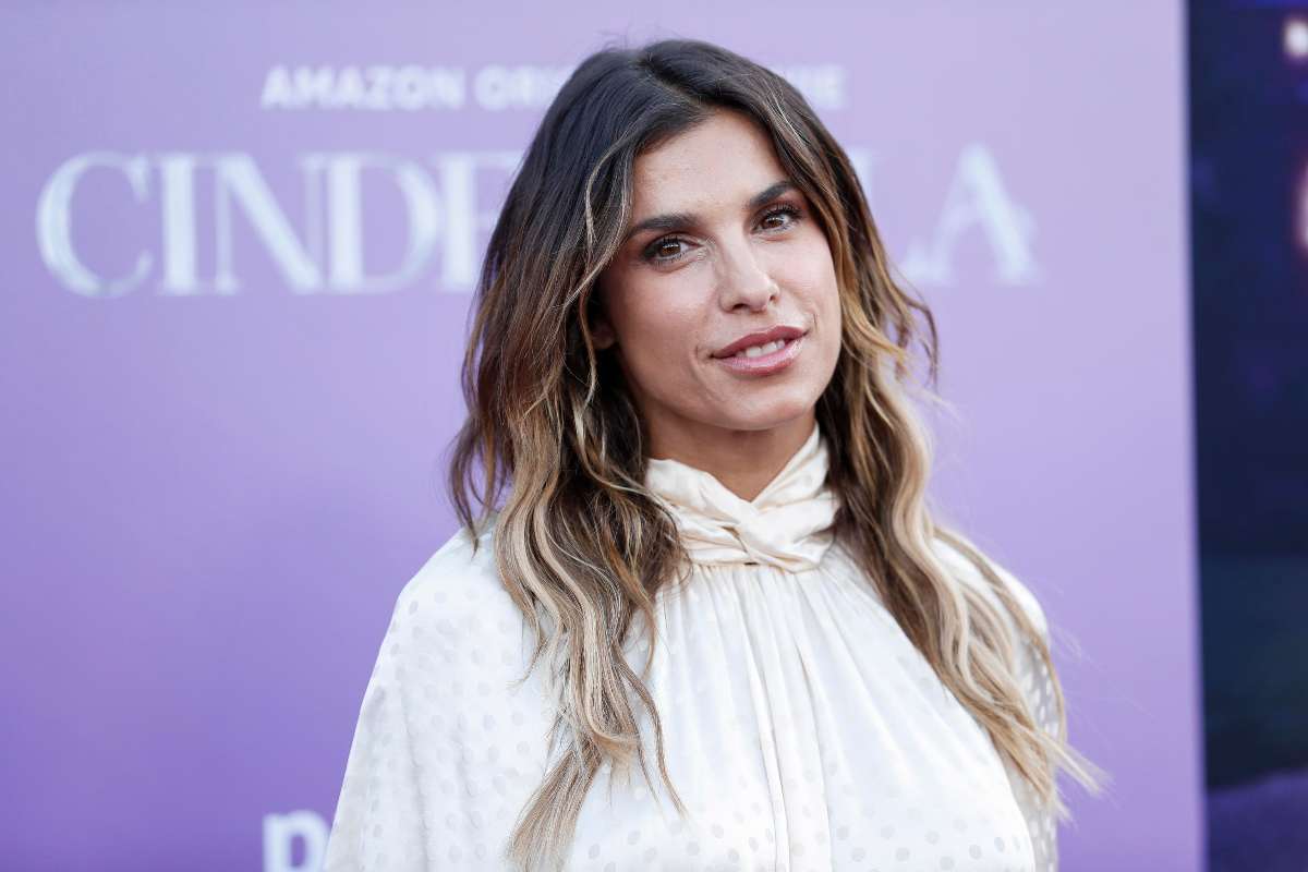 Corpo statuario e scatto da urlo: irresistibile Elisabetta Canalis