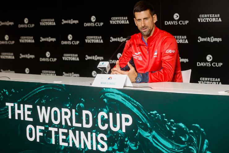 Novak Djokovic, monta la polemica prima del rush finale del 2023
