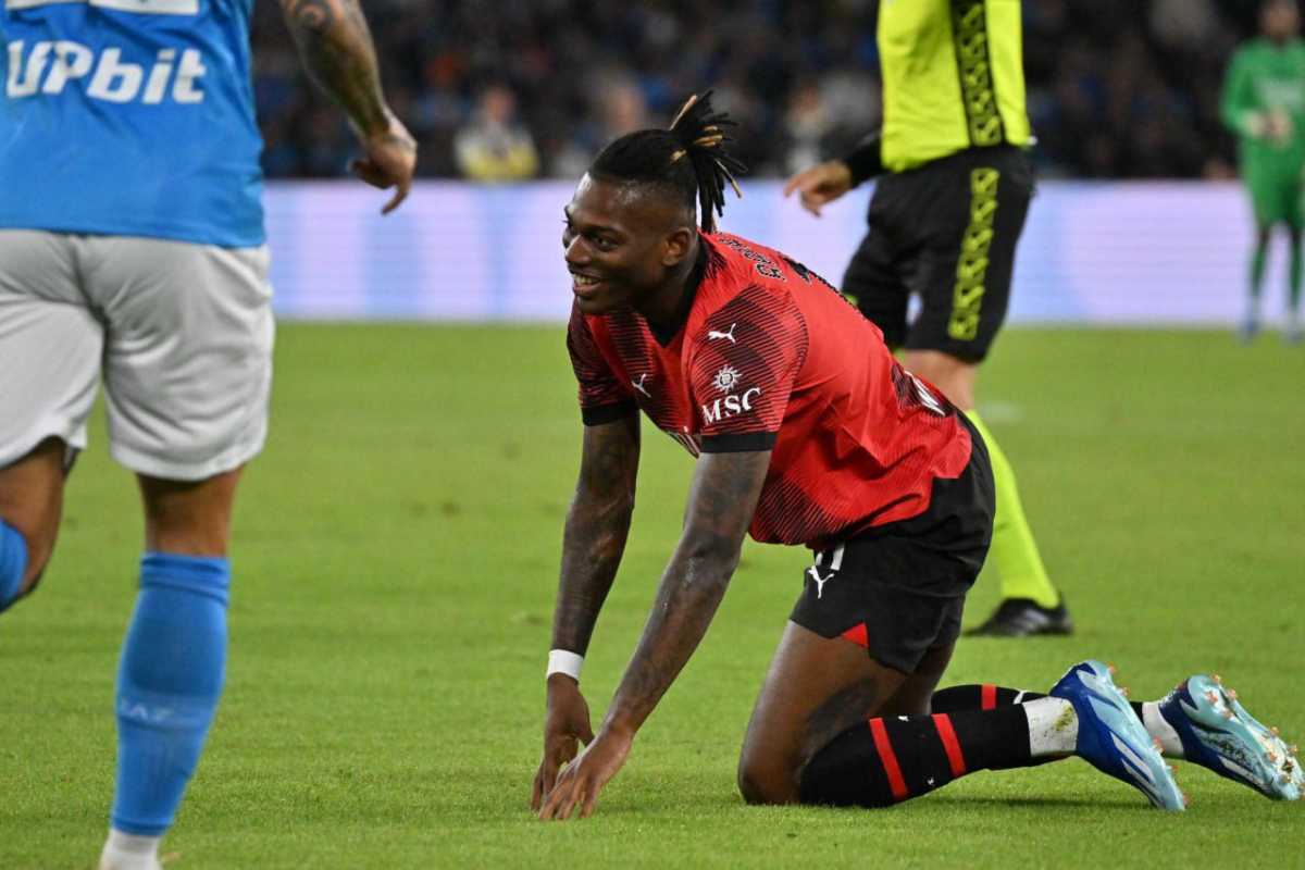 Immagine di Leao a terra durante Napoli Milan