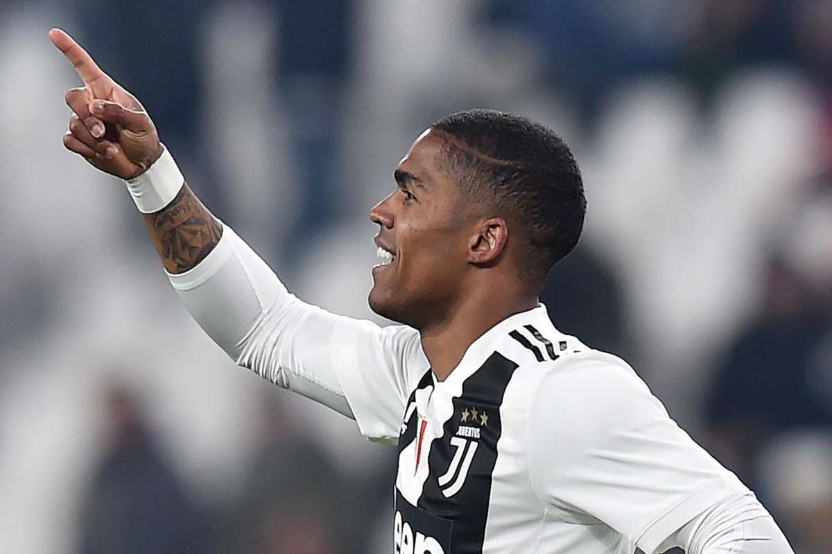 Douglas Costa torna alla Juve