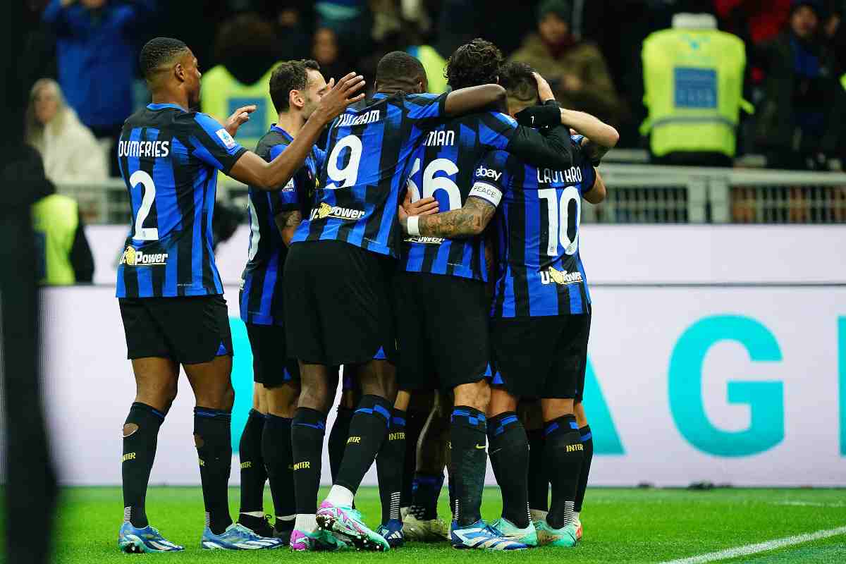 Inter, stallo per il rinnovo del giocatore: il Real ne approfitta