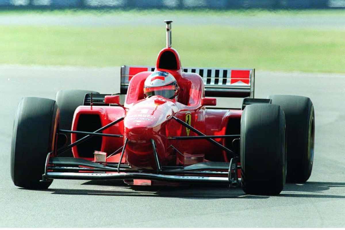 Il bracciale dedicato a Schumi commuove i tifosi