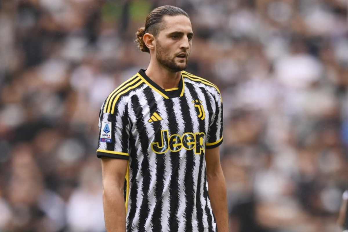 Il duello via social tra Rabiot e Gagliardini va avanti