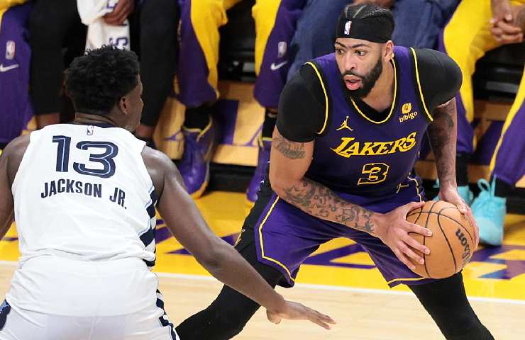 Los Angeles Lakers