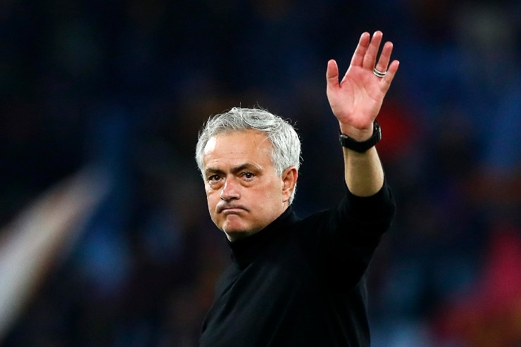 Esonerato dalla Roma, Jose Mourinho potrebbe tornare presto su una panchina prestigiosa