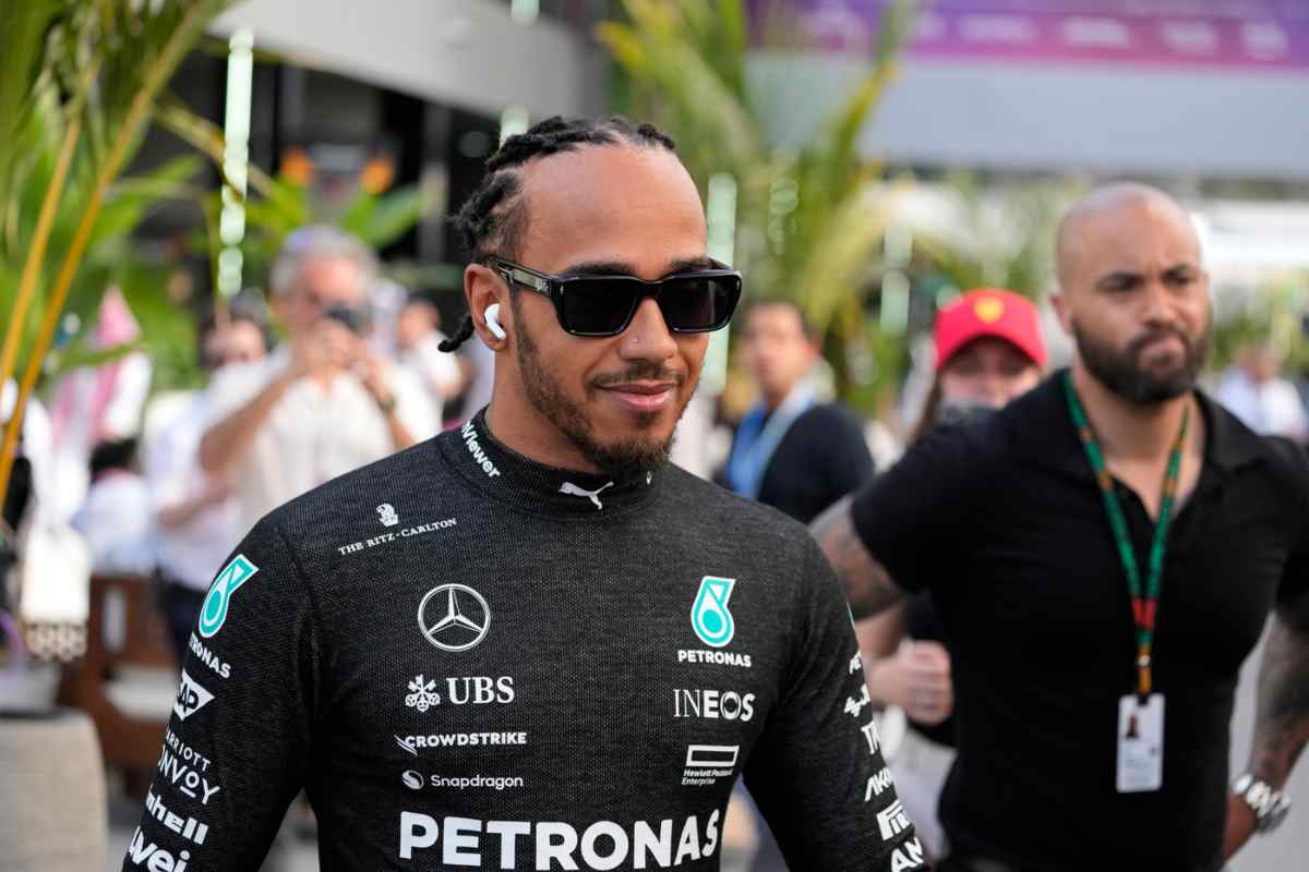 Hamilton avverte la Ferrari