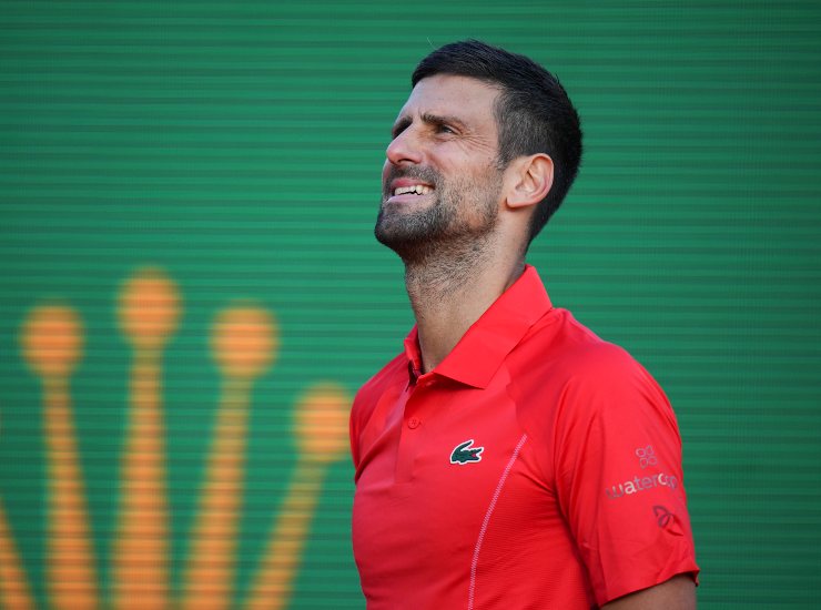Gesto polemico nei confronti del pubblico: Djokovic finisce nella bufera