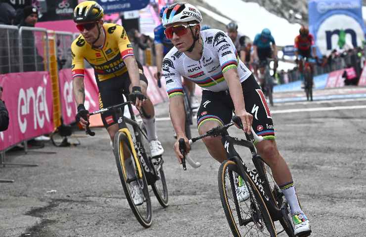 Primoz Roglic e Remco Evenepoel