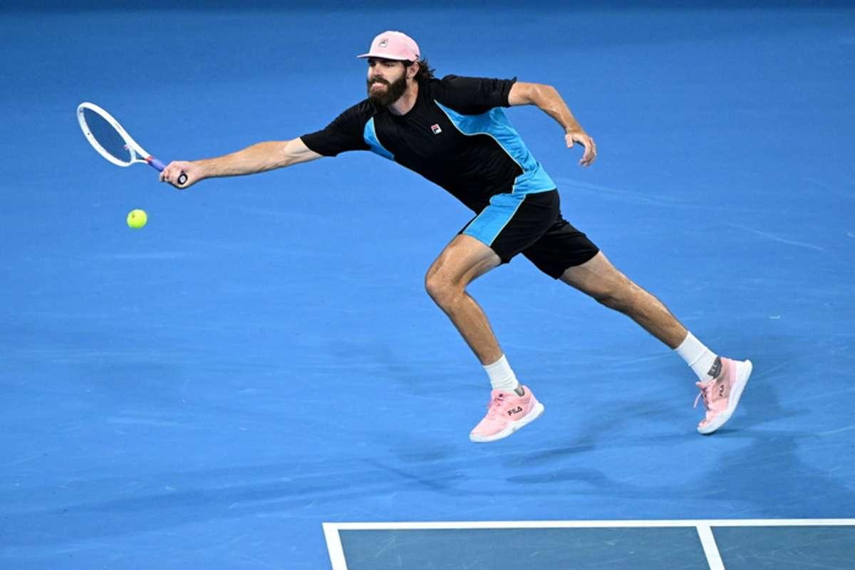 Brivido a brisbane: lehecka conquista il titolo dopo il ritiro di opelka