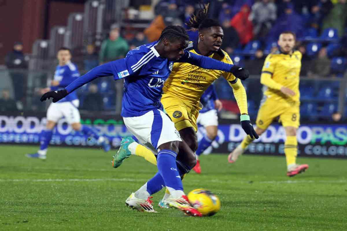 Como sorprende l'Udinese e scala la classifica di Serie A