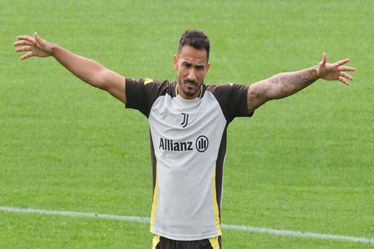 Danilo dice addio alla Juventus: un saluto carico di emozione