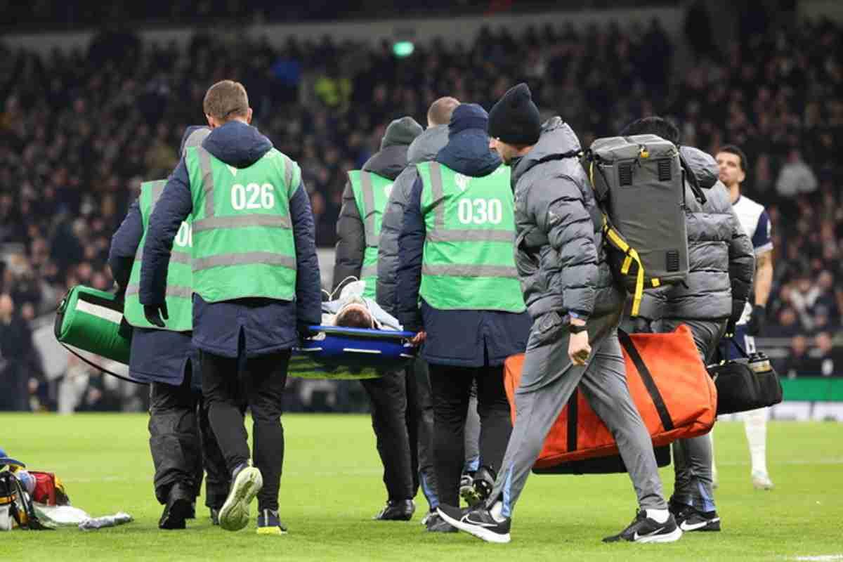 Dramma in campo: bentancur sviene durante il match tra tottenham e liverpool