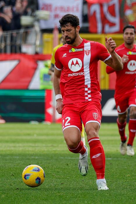 Fiorentina accoglie Pablo Marì: un colpo di mercato in scadenza dal Monza