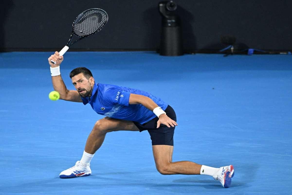 Opelka sorprende djokovic e conquista brisbane