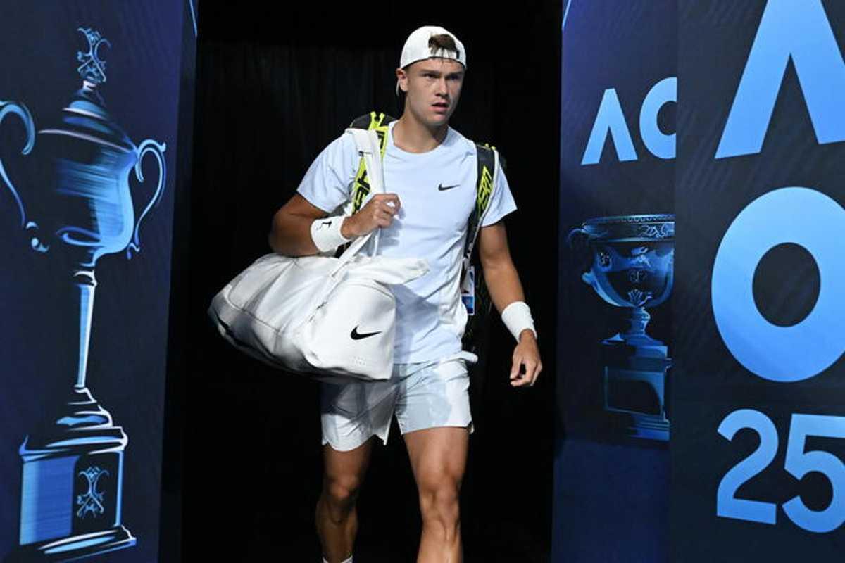 Rune trionfa su Kecmanovic e si prepara a sfidare Sinner agli ottavi dell'Australian Open