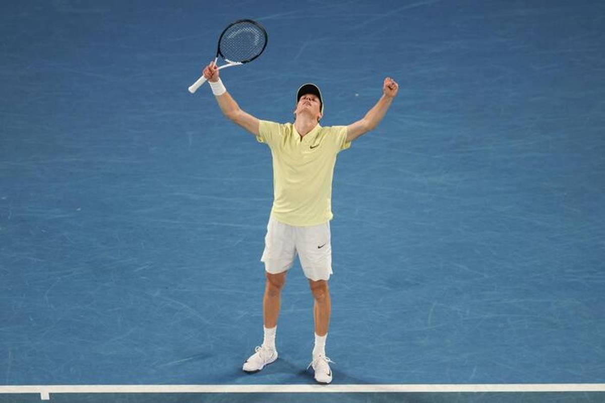 Sinner conquista l'Australian Open e scrive la storia a Melbourne
