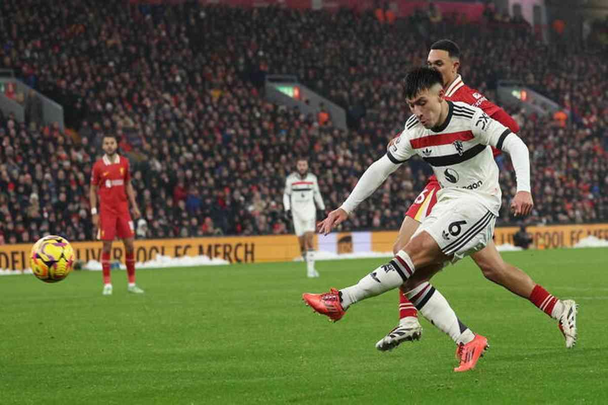 Un punto che vale oro: il manchester united ferma la serie negativa contro il liverpool