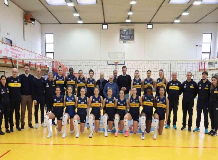 Bologna ospita lo stage nazionale femminile di pallavolo con Velasco
