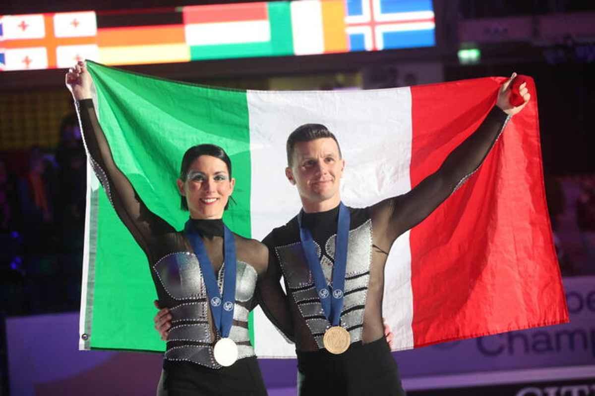 Guignard-Fabbri conquistano ancora il titolo di campioni d'Europa nel pattinaggio su ghiaccio