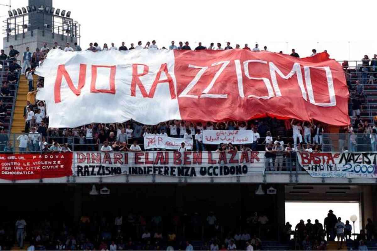 Razzismo in campo: due giovani calciatori colpiti da Daspo