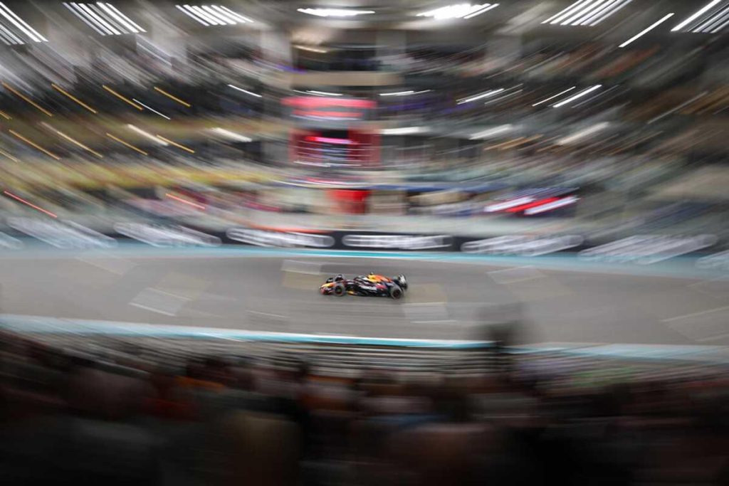 Red Bull svela la rivoluzionaria RB21 di Verstappen e Lawson