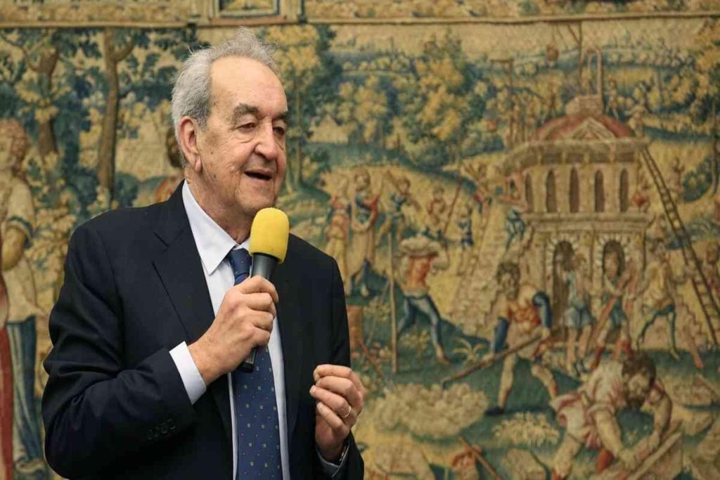 Addio a Bruno Pizzul, la leggenda del giornalismo sportivo italiano