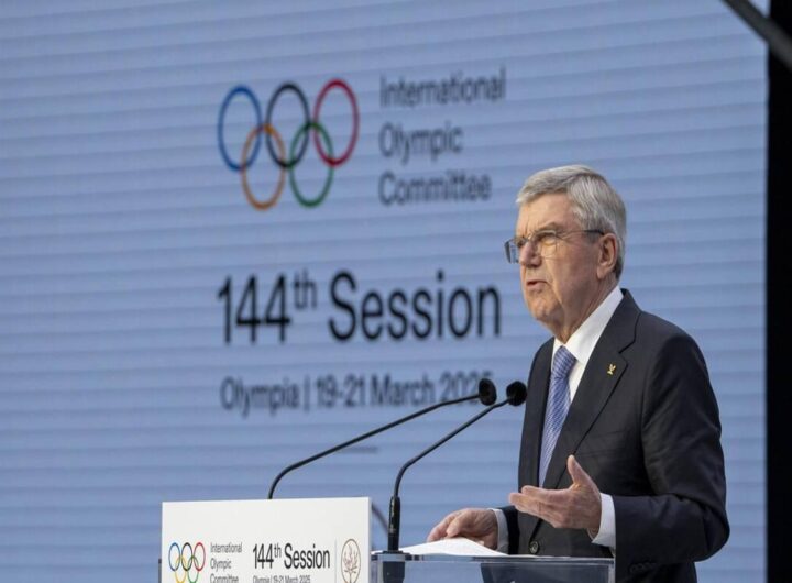 Bach diventa presidente onorario a vita: un traguardo storico per lo sport