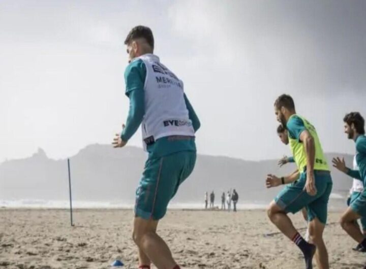 Cagliari in spiaggia: un allenamento speciale per la squadra di Serie A