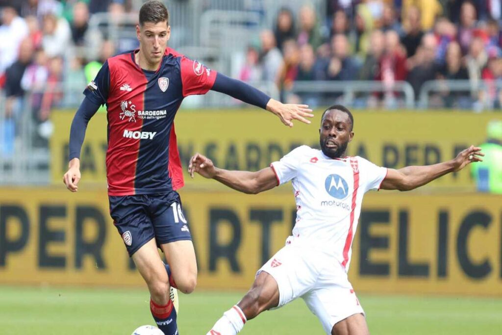 Cagliari trionfa contro il Monza: cronaca e immagini della vittoria per 3-0
