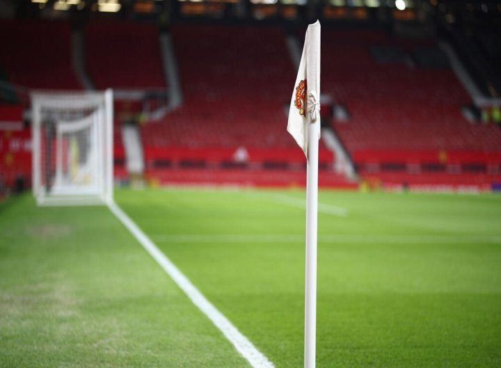 Calcio d'angolo per il portiere che perde tempo: la nuova regola dell'Ifab