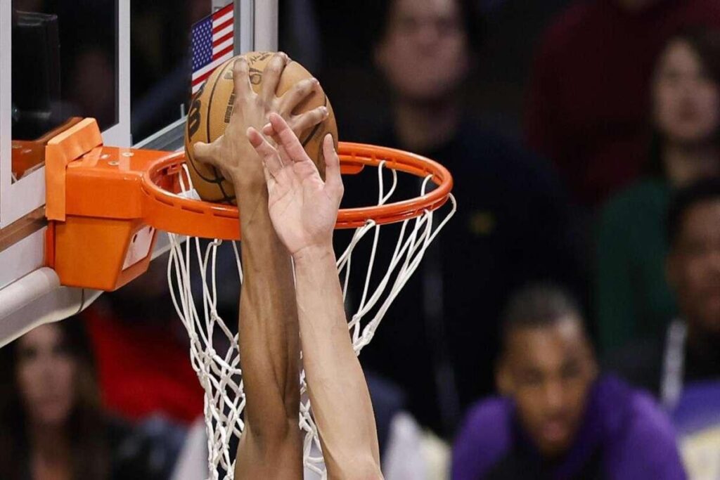 Denver trionfa su Golden State, mentre Fontecchio brilla a Detroit