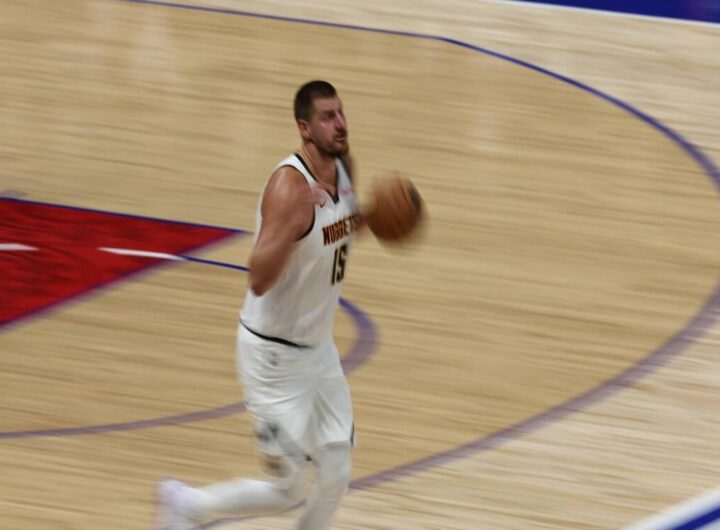 Detroit trionfa su Cleveland mentre i Knicks conquistano Milwaukee