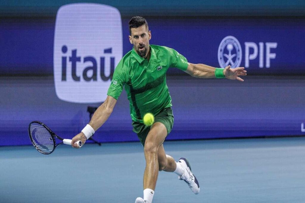 Djokovic supera Korda e conquista la semifinale a Miami