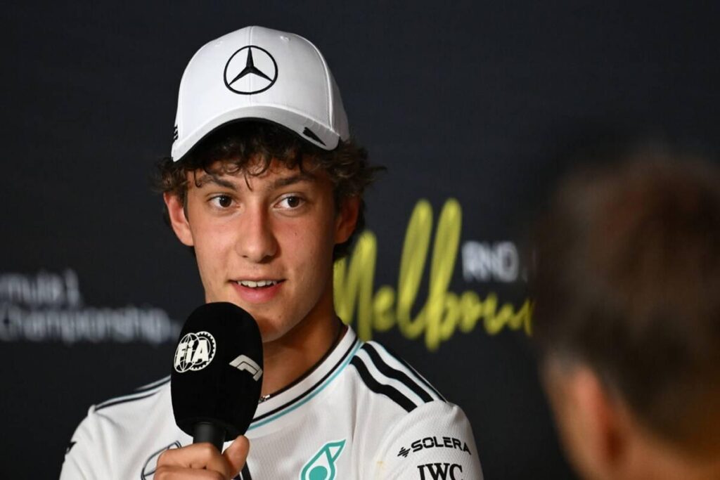 F1: Antonelli conquista il cuore dei tifosi con una rimonta straordinaria