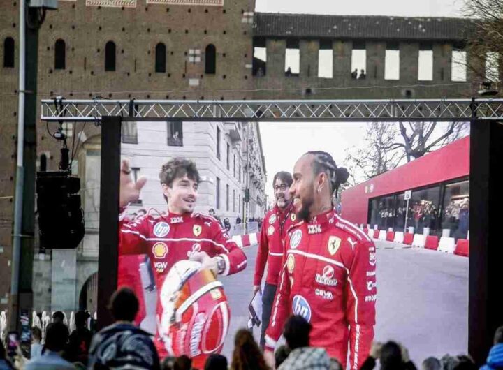 Ferrari in scena a Milano: il duetto mondiale tra Leclerc e Hamilton