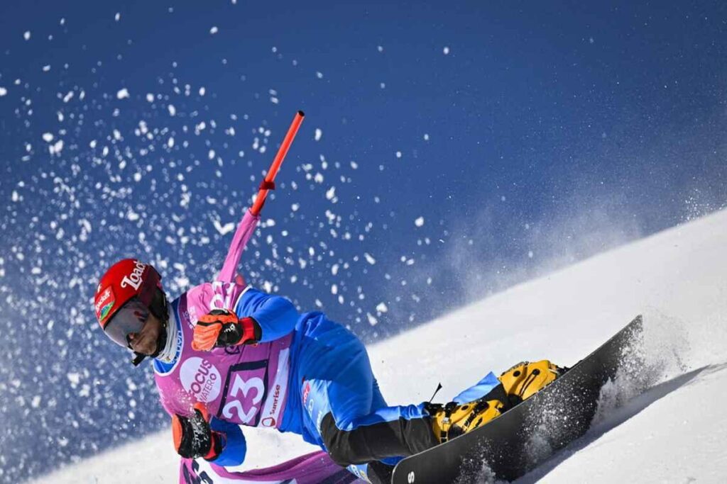 Fischnaller conquista l'oro mondiale a 44 anni: una leggenda dello snowboard riscrive la storia