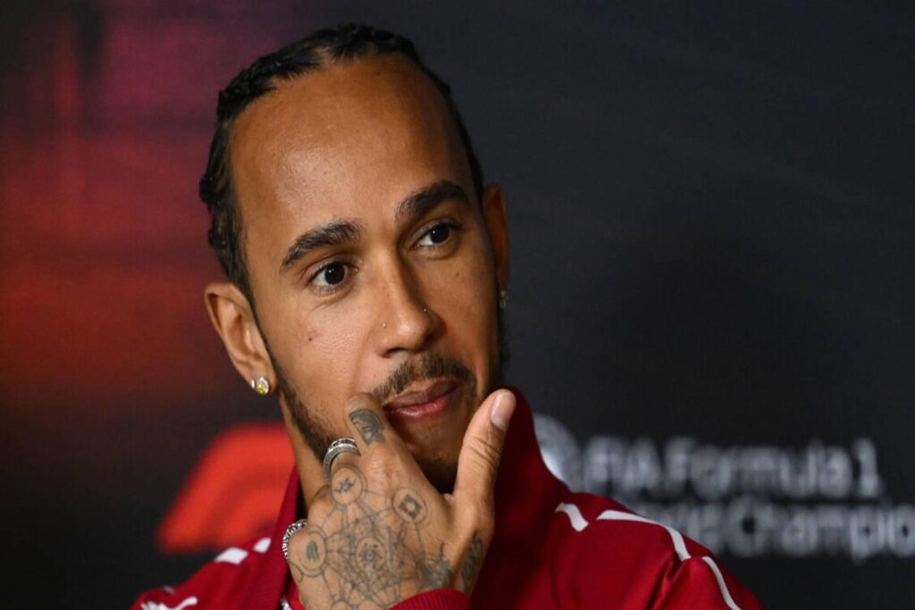 Hamilton esprime soddisfazione per i suoi progressi con Ferrari in F1