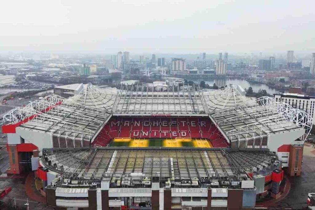 Il Manchester United punta a un nuovo stadio da 100mila posti: addio Old Trafford?