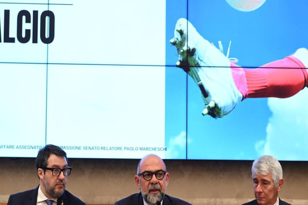 Il governo interviene: stadi e scommesse per salvare il calcio