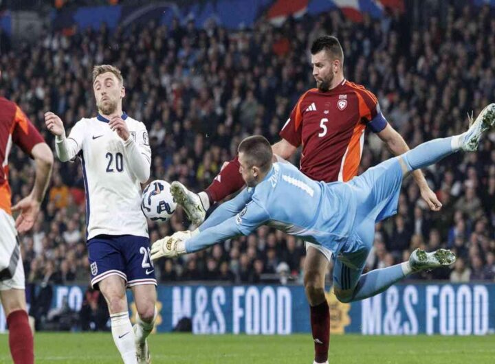 Inghilterra travolge la Lettonia e si avvicina ai Mondiali con un 3-0 convincente