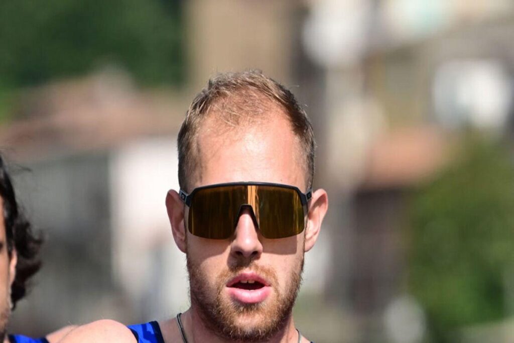 Kohl guida Oxford alla vittoria nella storica Boat Race di canottaggio