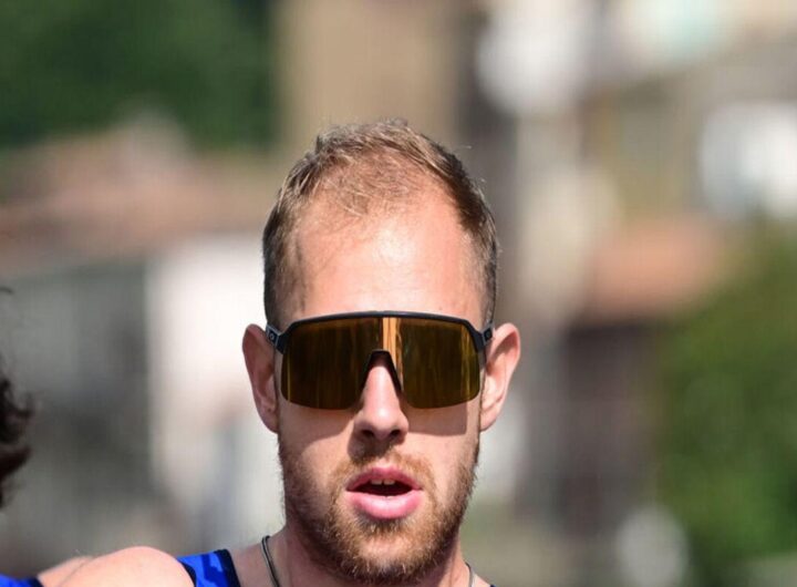 Kohl guida Oxford alla vittoria nella storica Boat Race di canottaggio