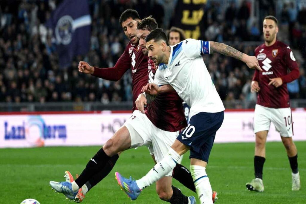 Lazio e Torino si dividono la posta in palio in un emozionante pareggio 1-1