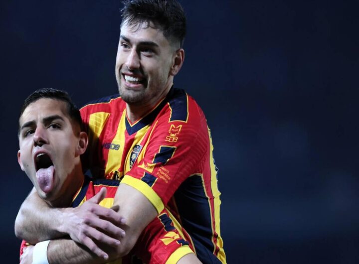 Lecce sorprende il Milan con un clamoroso 2-0: diretta e foto dell'incontro