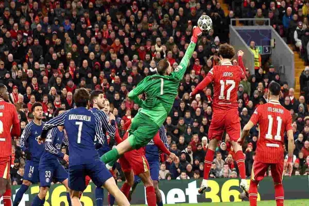 Liverpool eliminato ai rigori, il PSG avanza ai quarti con Donnarumma protagonista