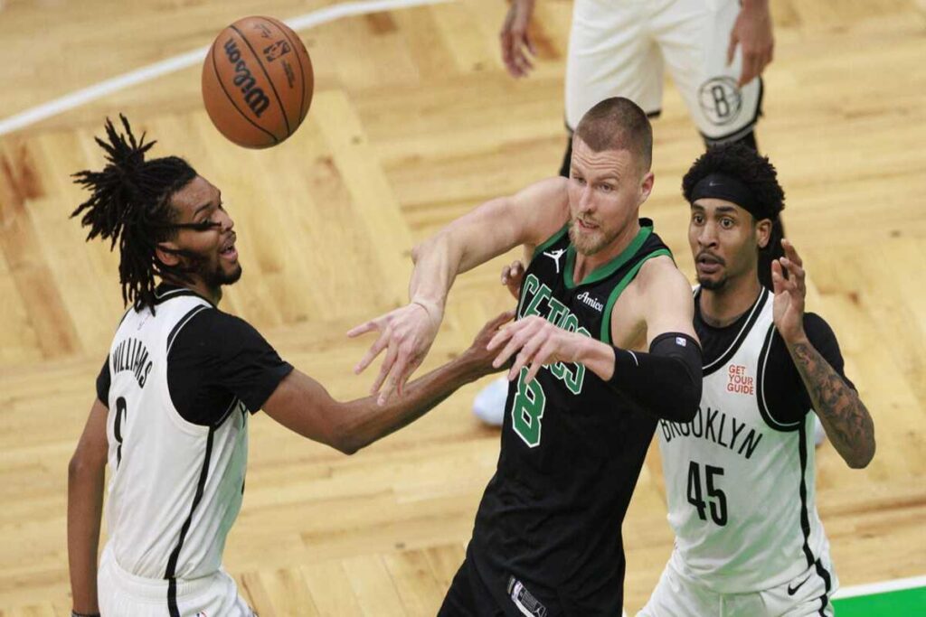 Los Angeles Clippers travolgono i Cleveland Cavaliers in una partita da incorniciare