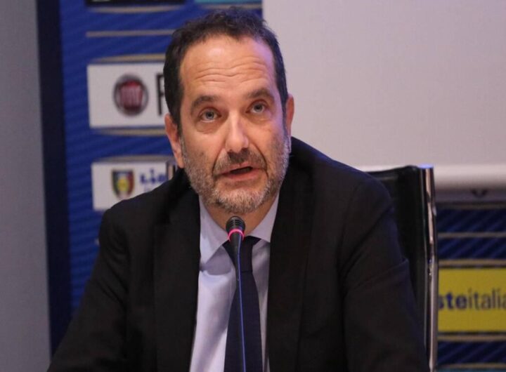 Marani: l'esclusione di Turris e Taranto mette a rischio il campionato