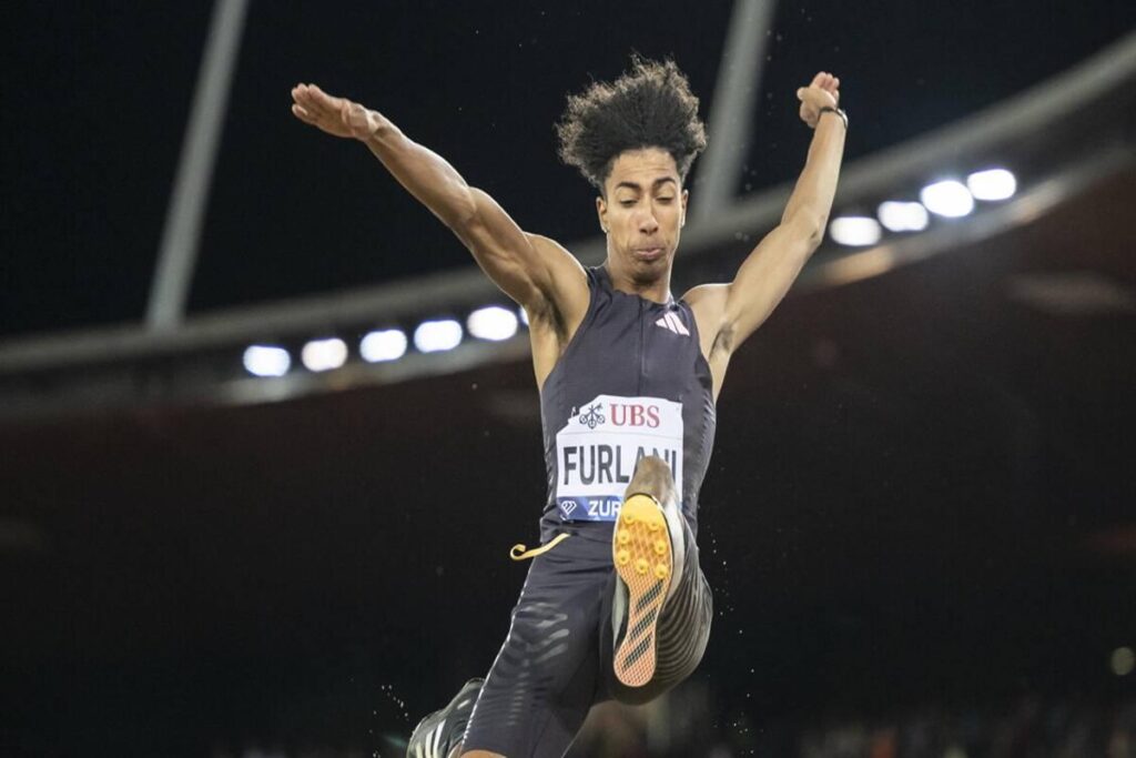 Mattia Furlani conquista l'argento nel lungo agli Euroindoor di atletica