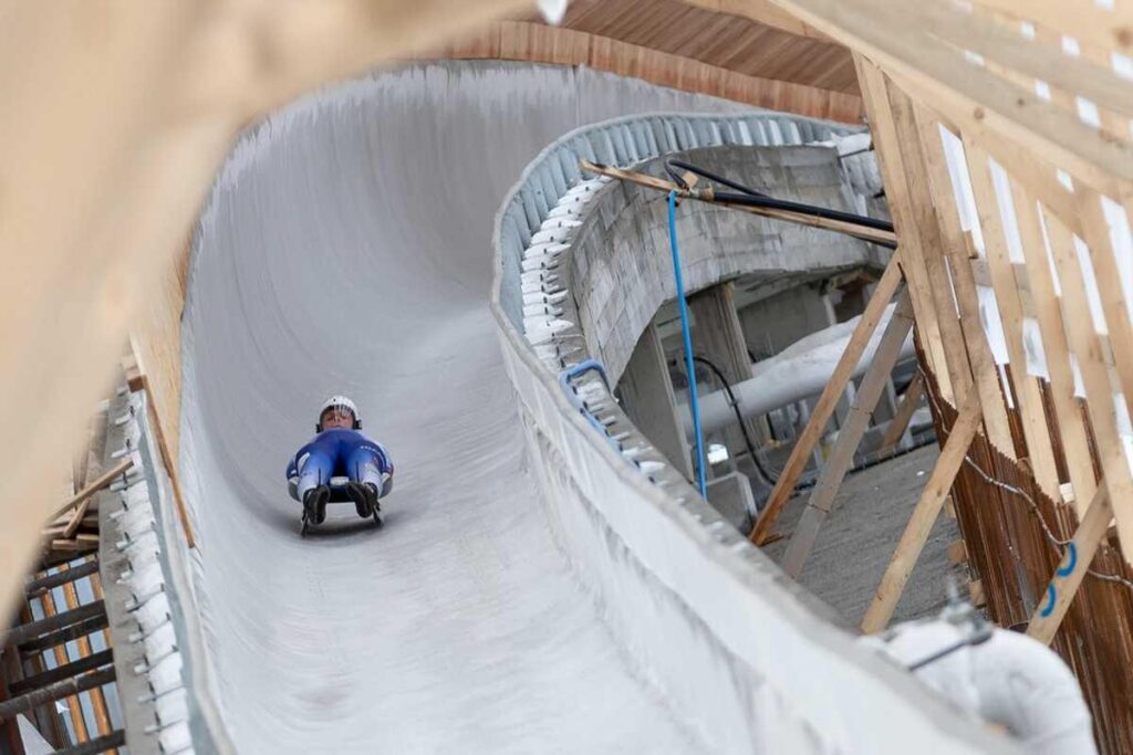 Milano-Cortina: apertura del sliding centre e inizio delle prove per i bob